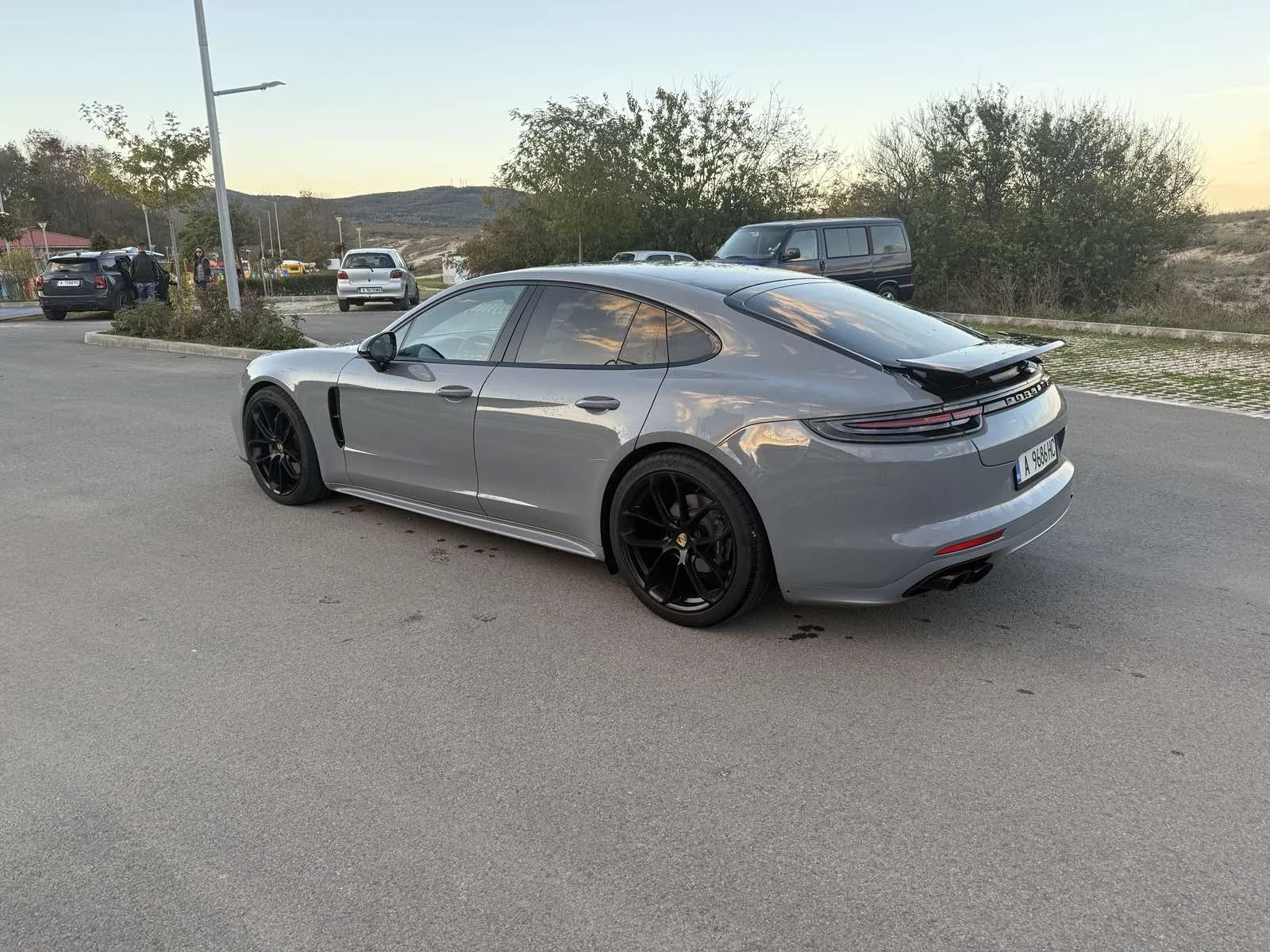 Porsche Panamera 4 - изображение 2