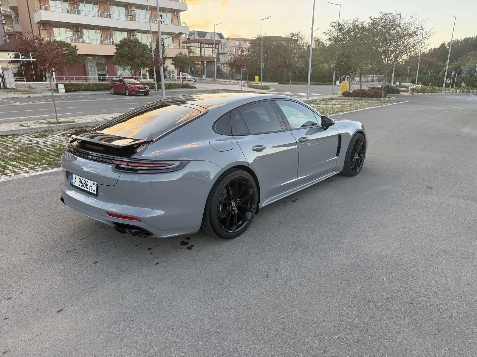 Porsche Panamera 4 - изображение 3