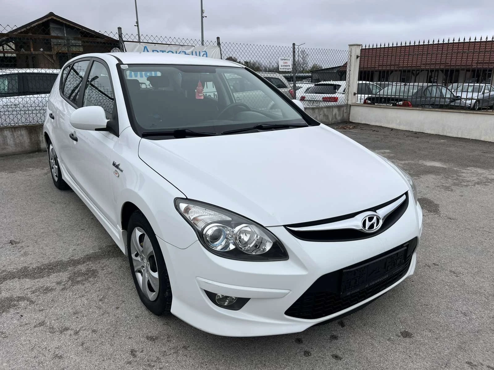 Hyundai I30 1.4I 105  EURO 4   | Mobile.bg   3