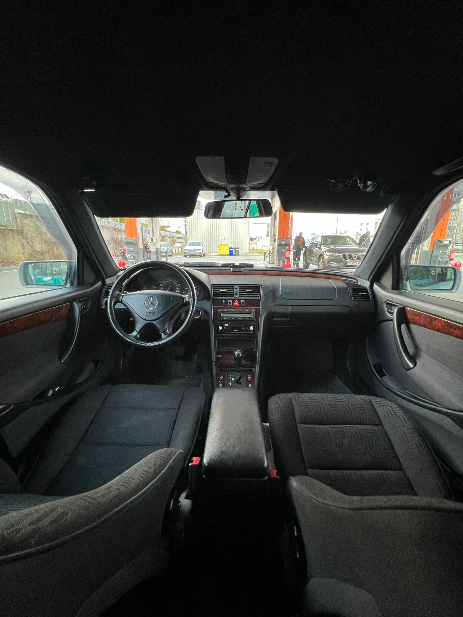 Mercedes-Benz C 200 W 202 - изображение 9