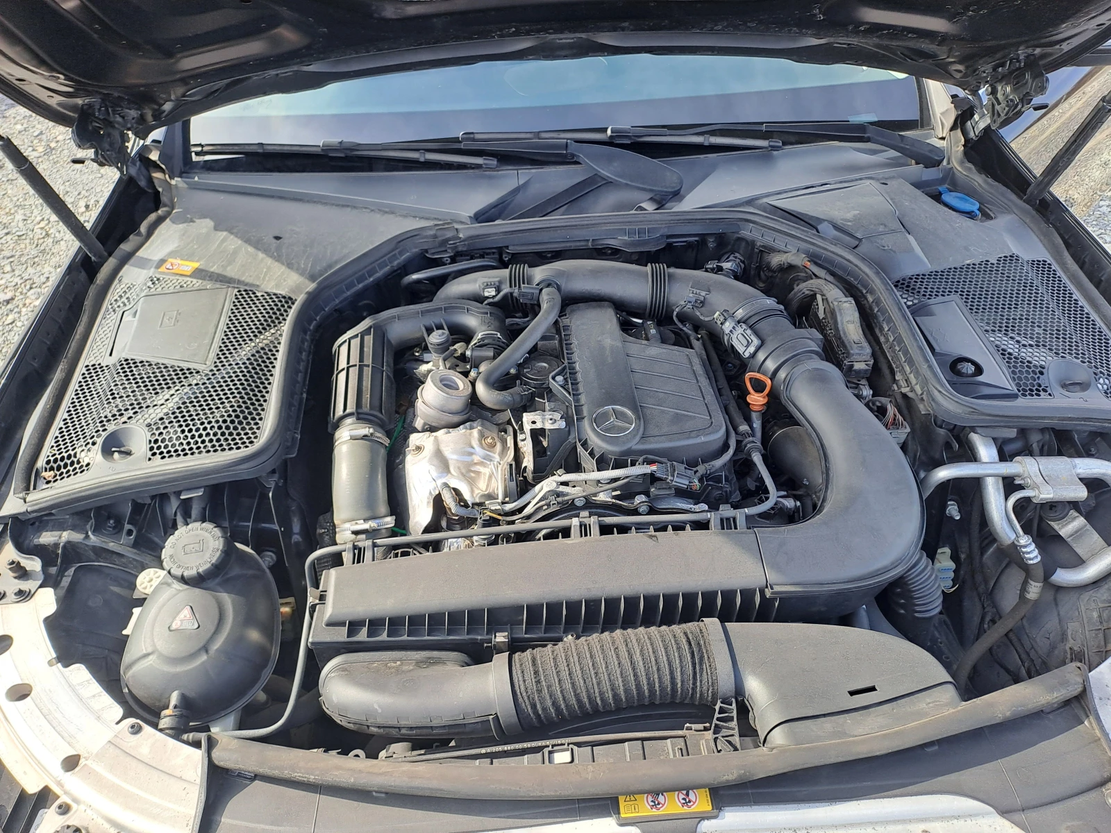 Mercedes-Benz C 180 1.6D Навигация , снимка 10 - Автомобили и джипове - 53708228