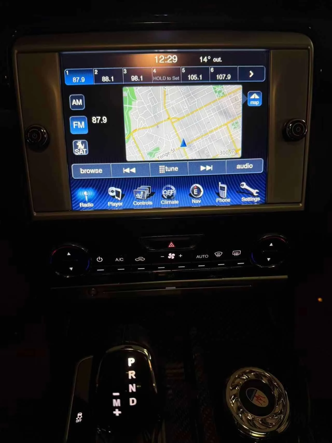 Maserati Quattroporte * S Q4 * CARFAX * ПАНОРАМА * KEYLESS * ОБДУХВАНЕ, снимка 10 - Автомобили и джипове - 54043441