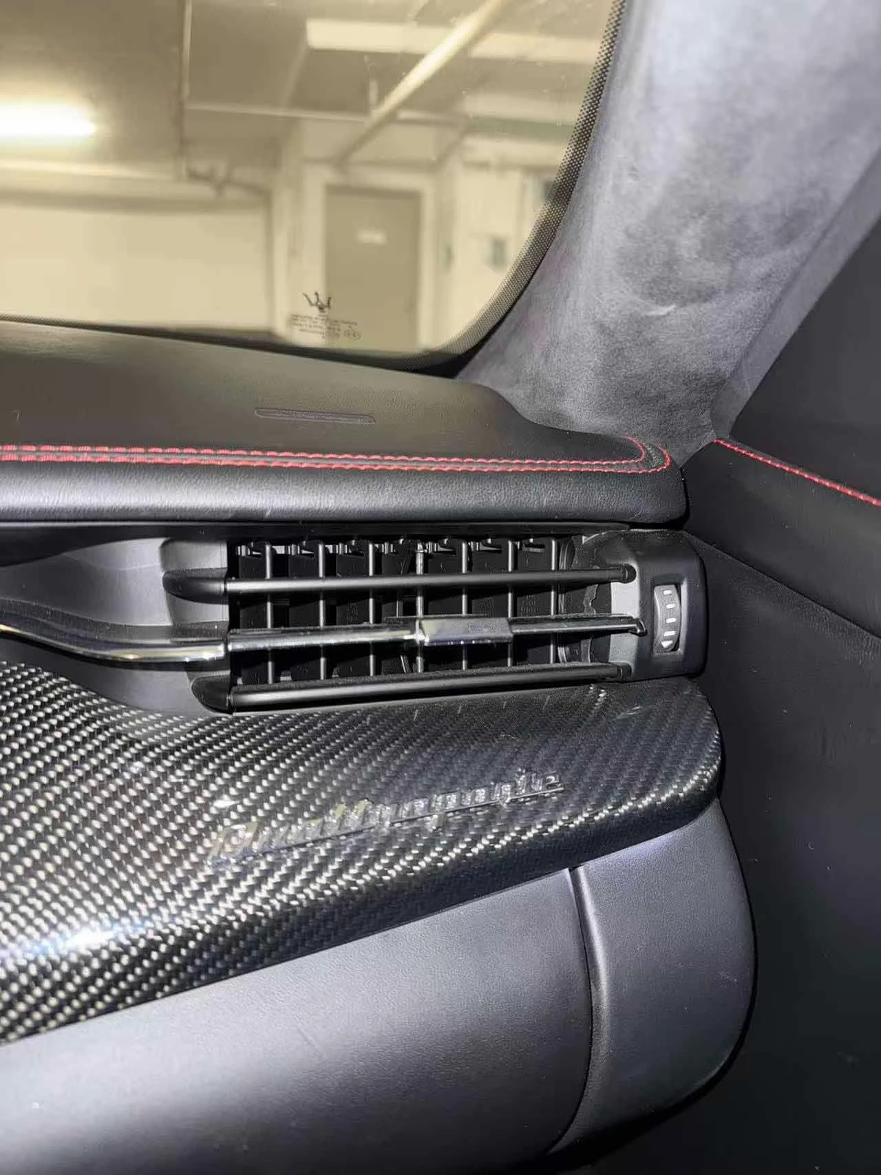 Maserati Quattroporte * S Q4 * CARFAX * ПАНОРАМА * KEYLESS * ОБДУХВАНЕ, снимка 12 - Автомобили и джипове - 54043441