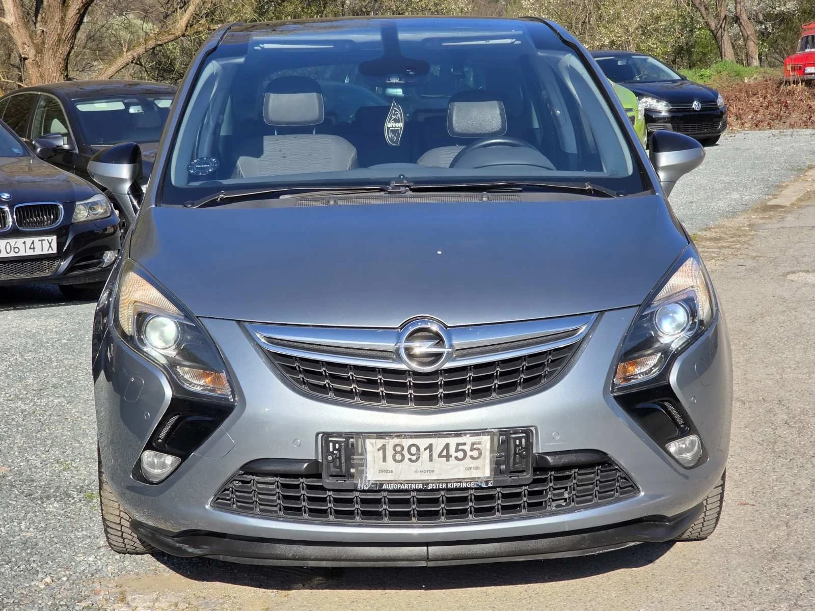 Opel Zafira 2.0CDTi 6+ 1 Климатроник* Подгрев* Панорама, снимка 3 - Автомобили и джипове - 54156993