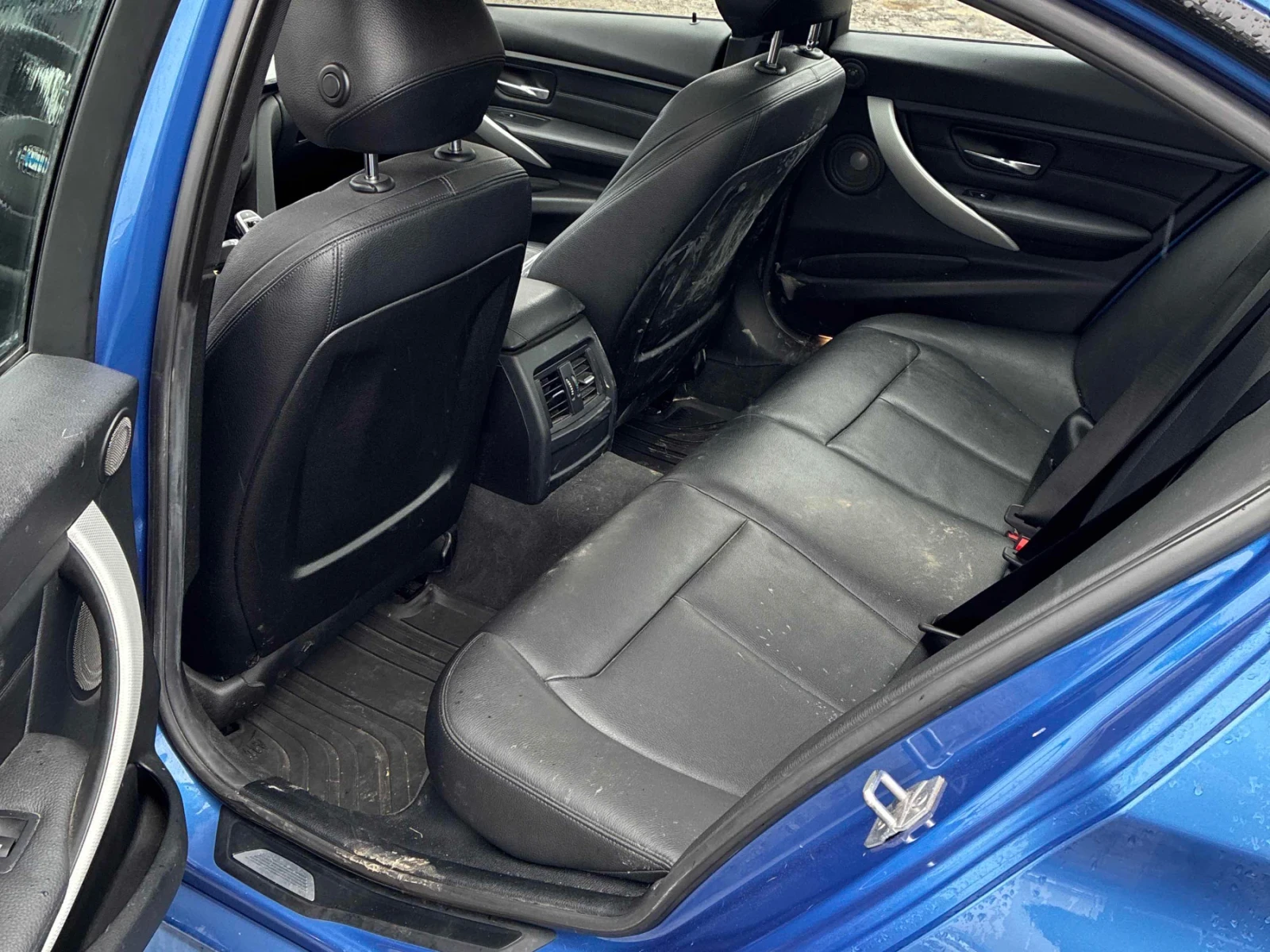 BMW 335 ПОДГРЕВ * ПАНОРАМА * CAR FAX * АВТО КРЕДИТ * , снимка 6 - Автомобили и джипове - 54162149