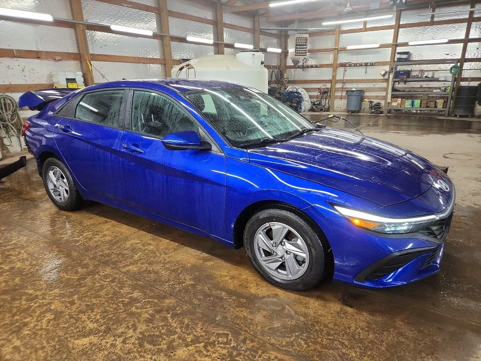 Hyundai Elantra 2.0L 4 Front Wheel Drive | Mobile.bg � ����������� 5