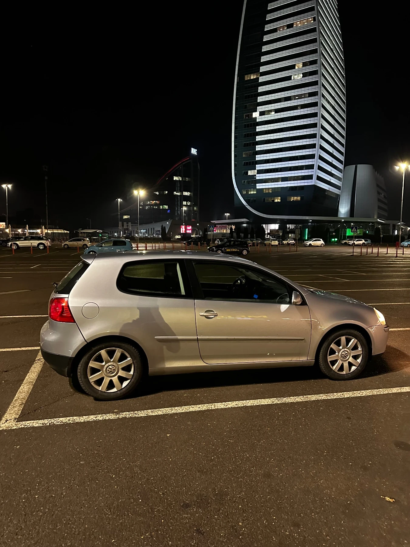 VW Golf, снимка 3 - Автомобили и джипове - 54509280