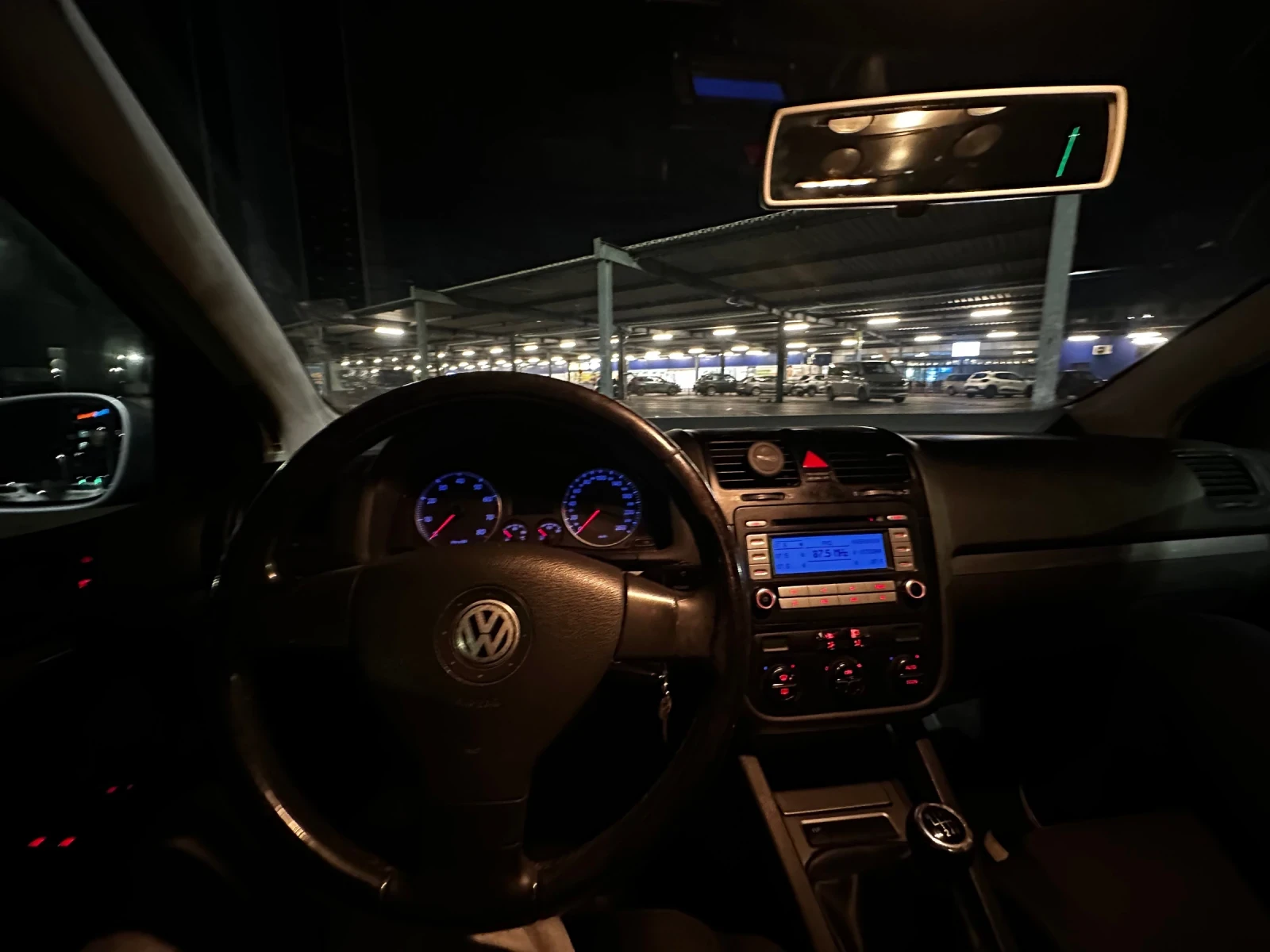 VW Golf, снимка 7 - Автомобили и джипове - 54509280