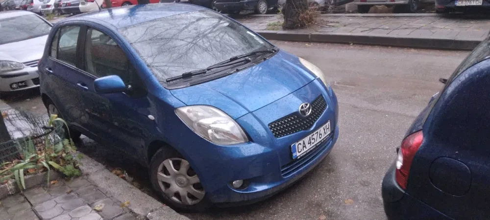 Toyota Yaris, снимка 2 - Автомобили и джипове - 54661277
