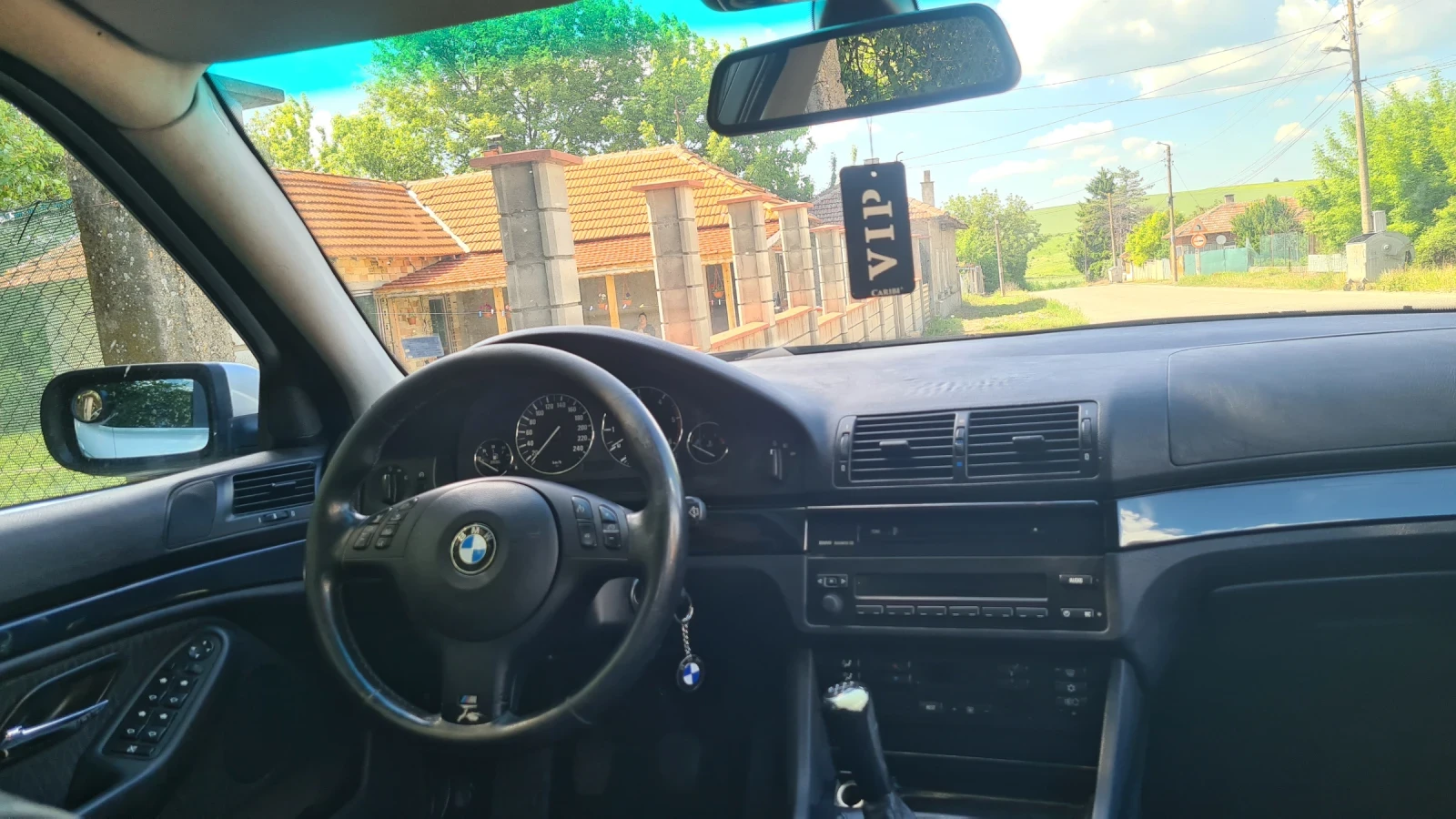 BMW 525, снимка 12 - Автомобили и джипове - 54661448