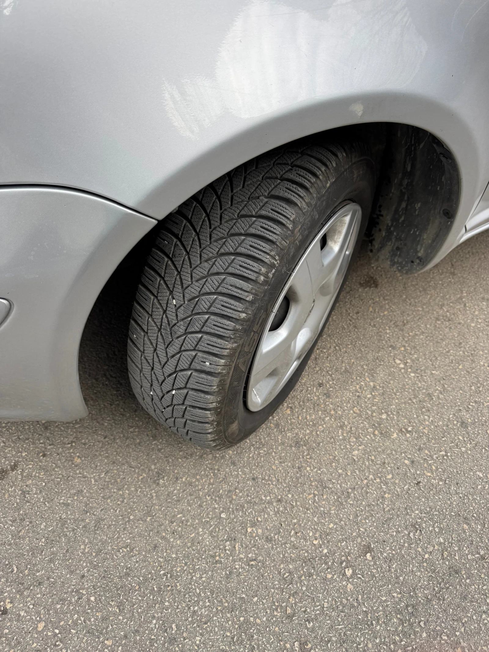 Toyota Yaris, снимка 7 - Автомобили и джипове - 54823685