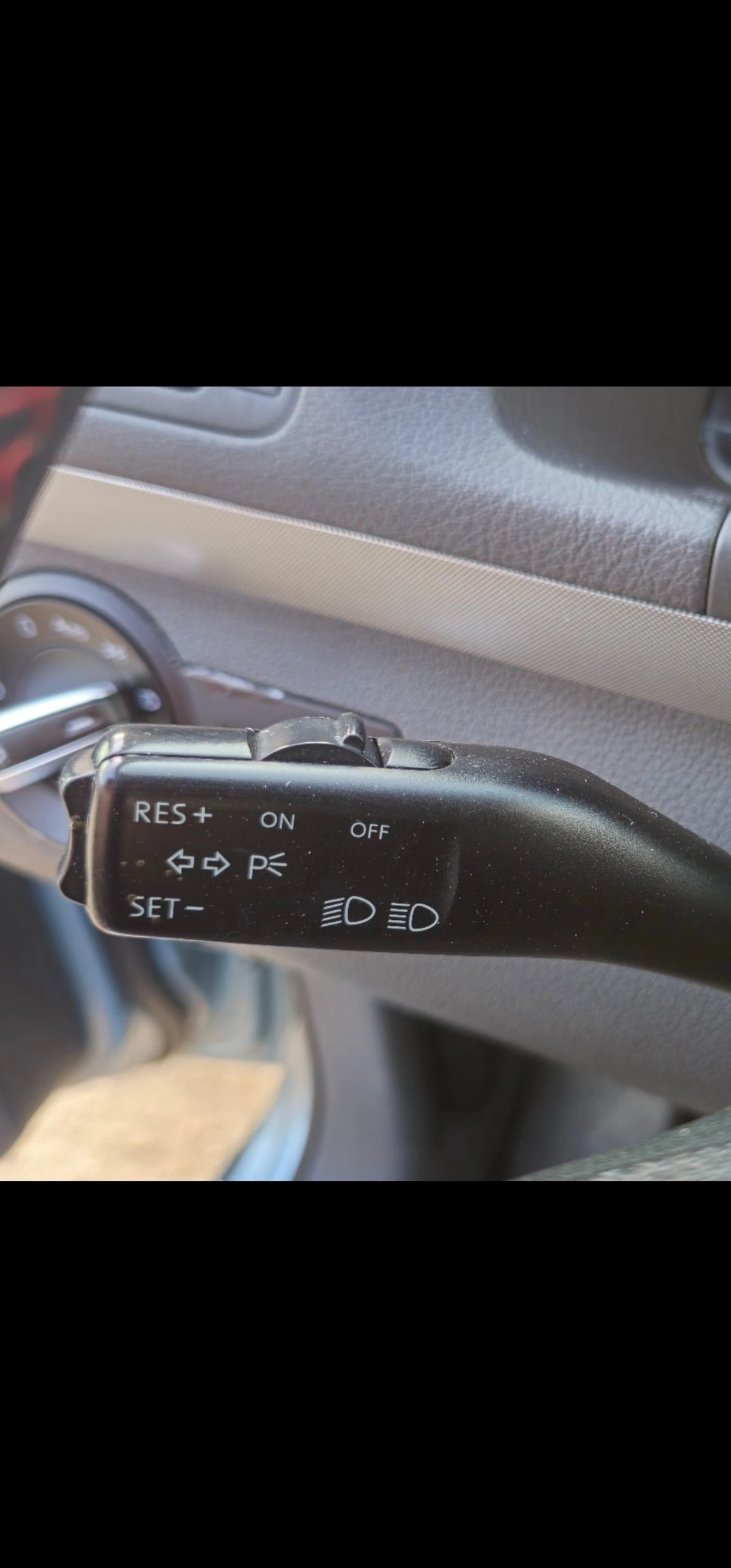 VW Touran, снимка 2 - Автомобили и джипове - 54835359