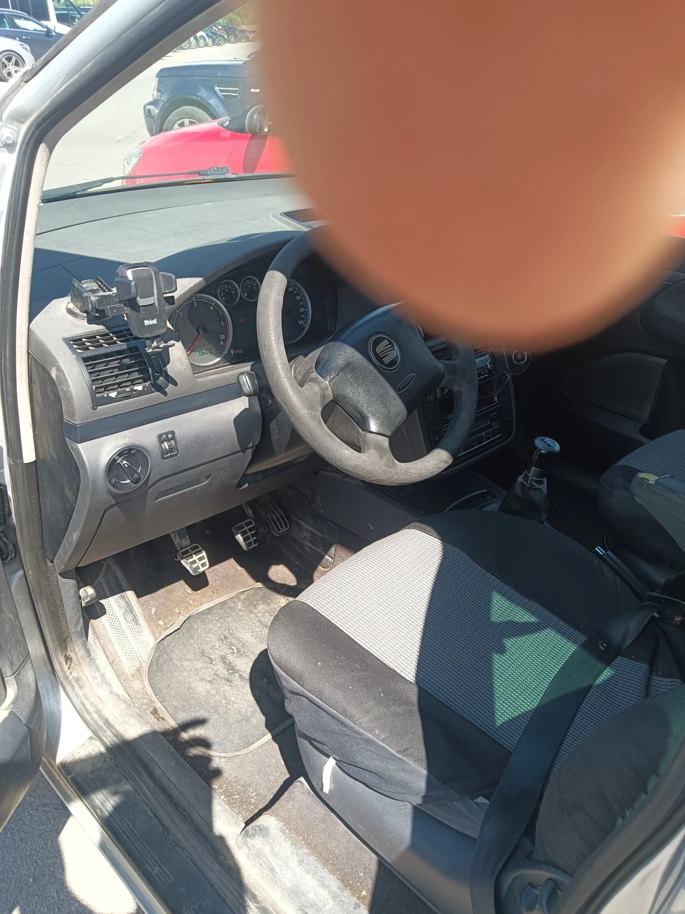 Seat Alhambra 1.8t, снимка 6 - Автомобили и джипове - 55221985