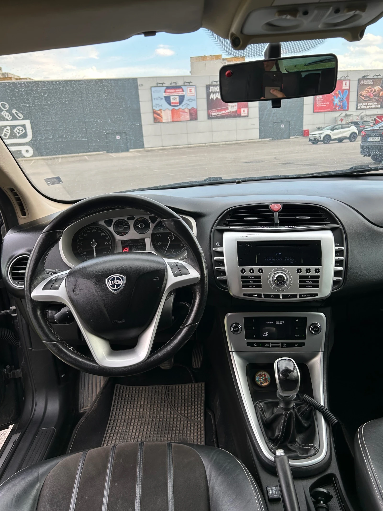 Lancia Delta 1.4 T-Jet, снимка 11 - Автомобили и джипове - 55315961