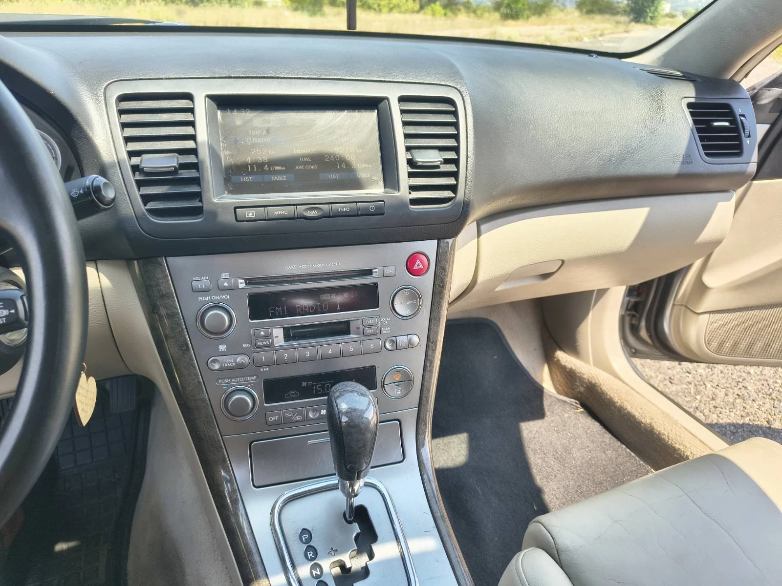 Subaru Outback 3.0  ��� | Mobile.bg � ����������� 10