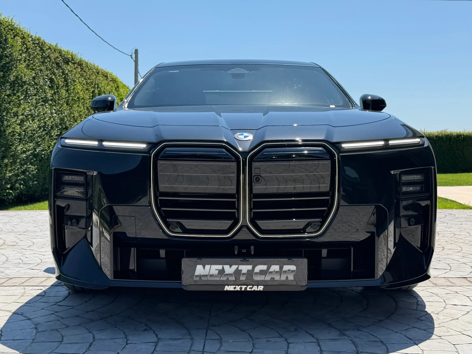BMW 740 i xDrive * M SPORT PRO * HEAD UP * ICONIC GLOW