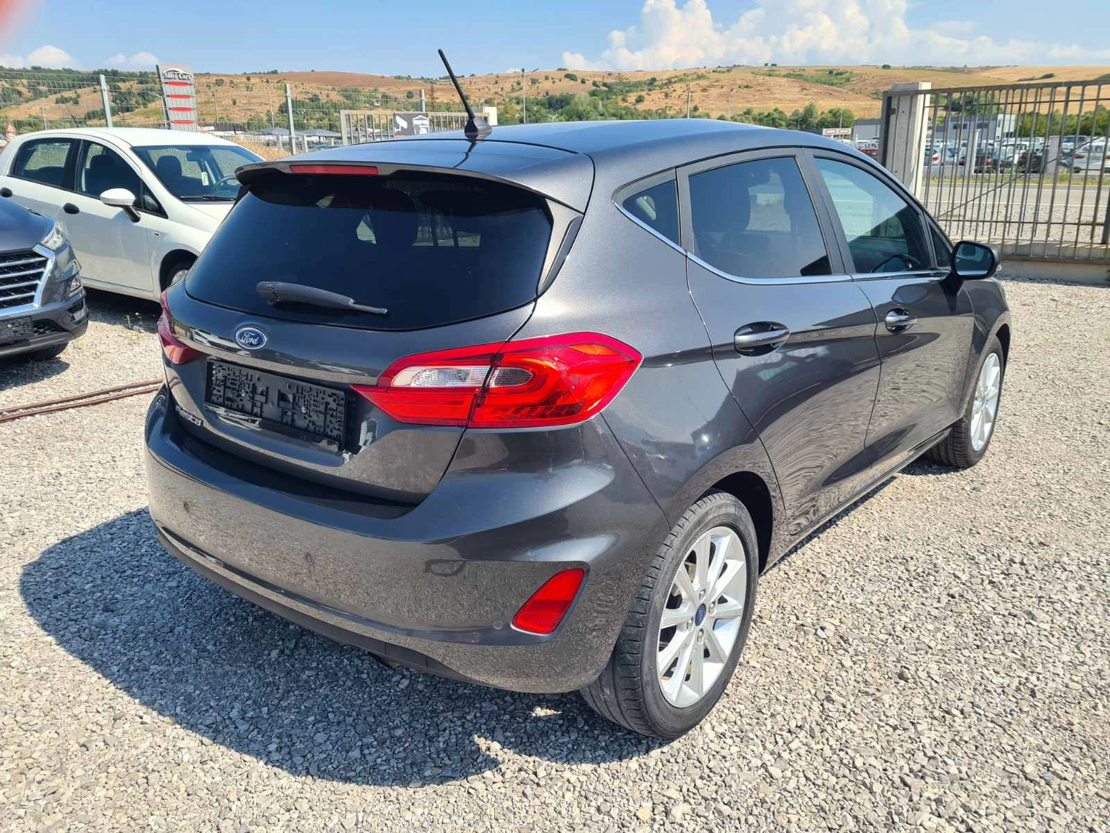 Ford Fiesta ACTIVE 1.0T 100HP ANDROID AUTO EURO 6, снимка 4 - Автомобили и джипове - 55943781