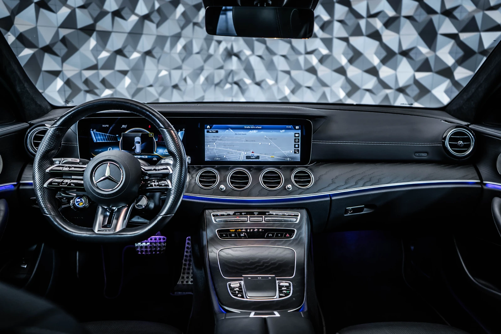 Mercedes-Benz E 53 AMG T 4М+ Печка Burmester AIR, снимка 11 - Автомобили и джипове - 56067766