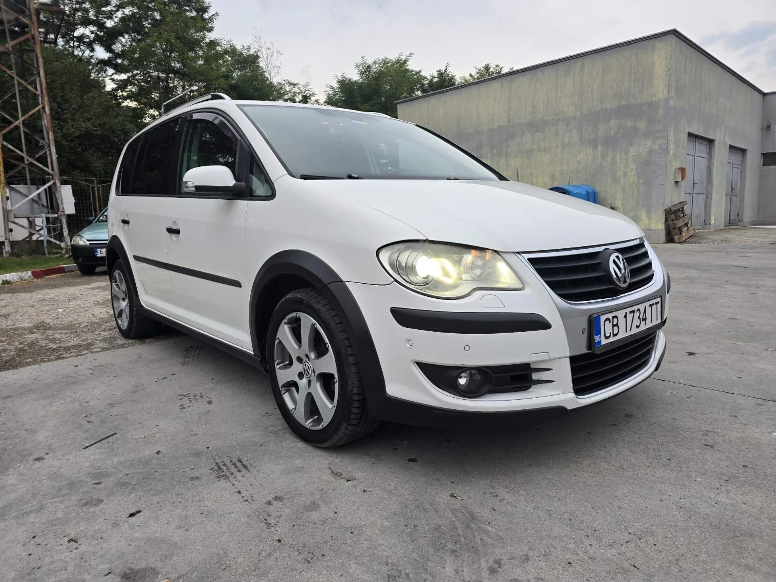 VW Touran 2.0 TDI CROSS 
