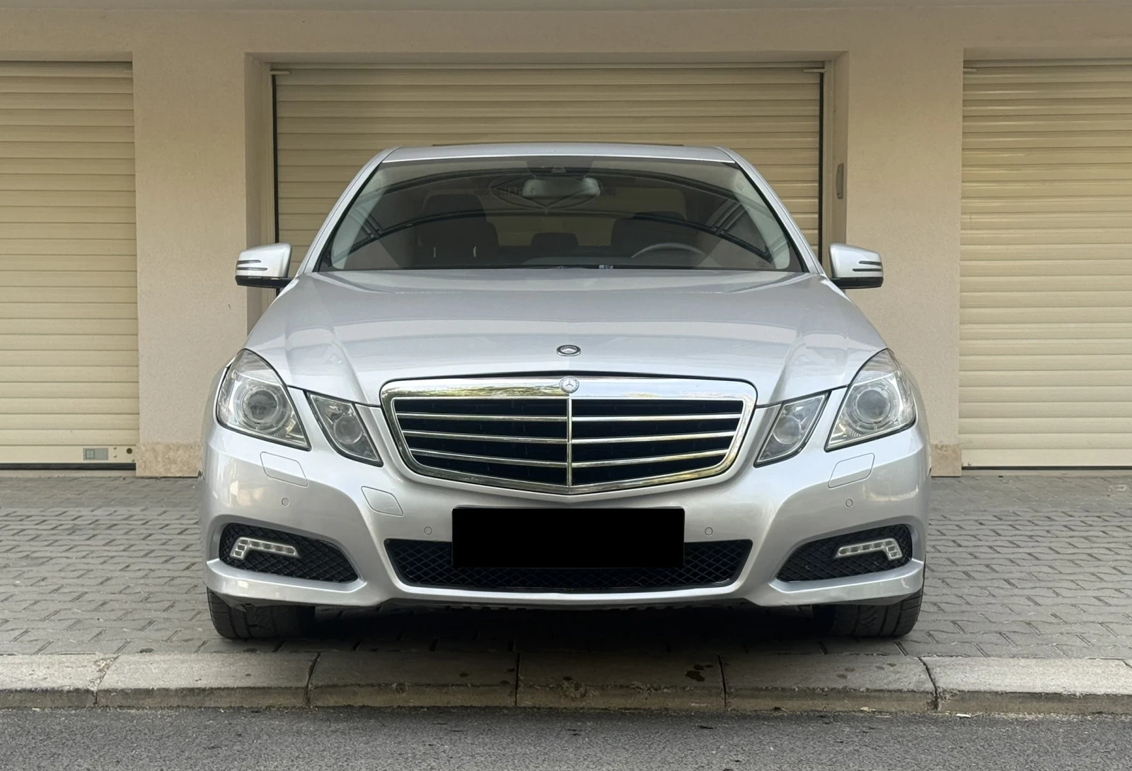 Mercedes-Benz E 220 Avantgarde* Кожа/Навигация/Парктроник/Подгрев