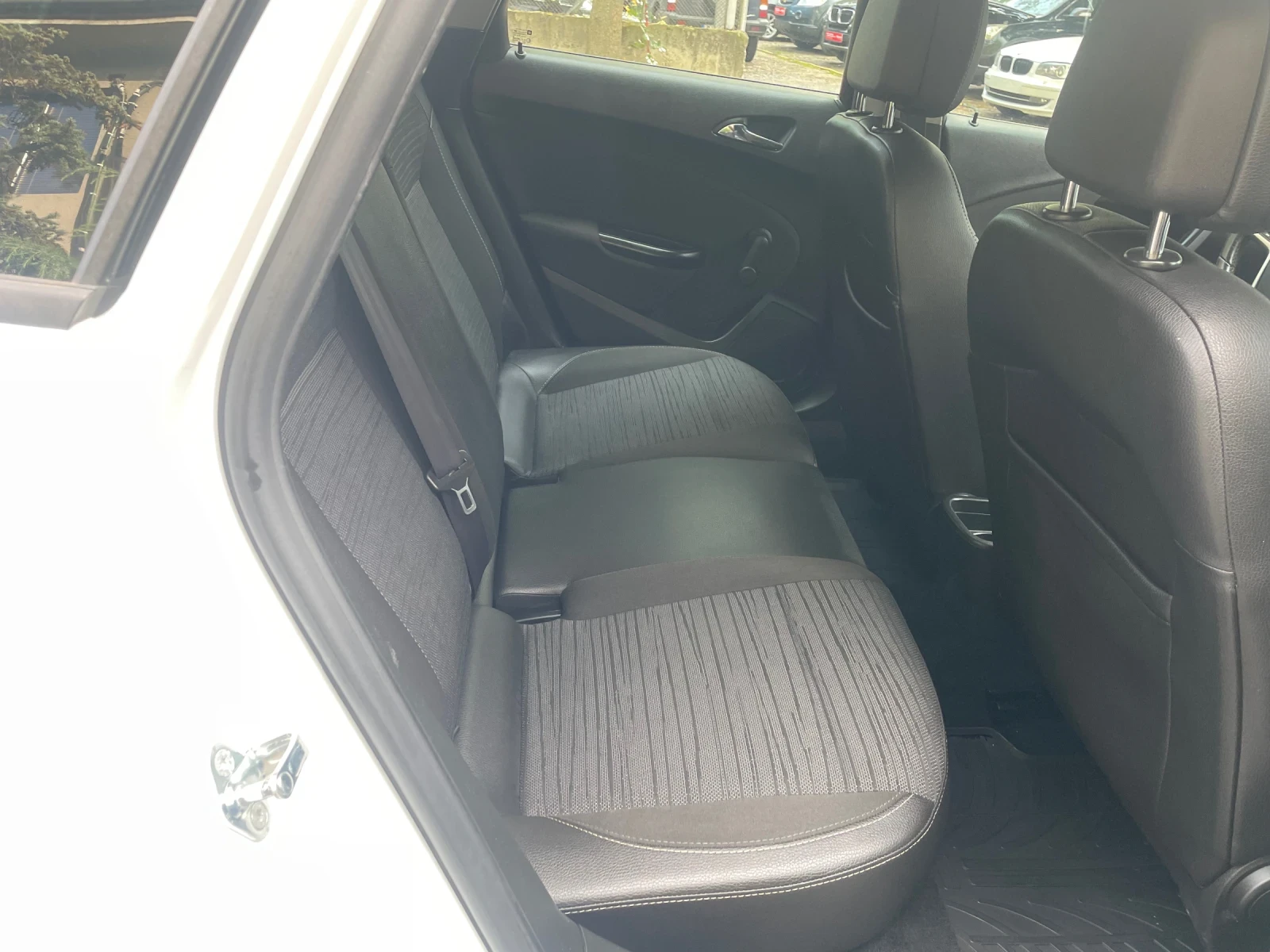 Opel Astra 1.4 ������-��� 140�� | Mobile.bg � ����������� 15