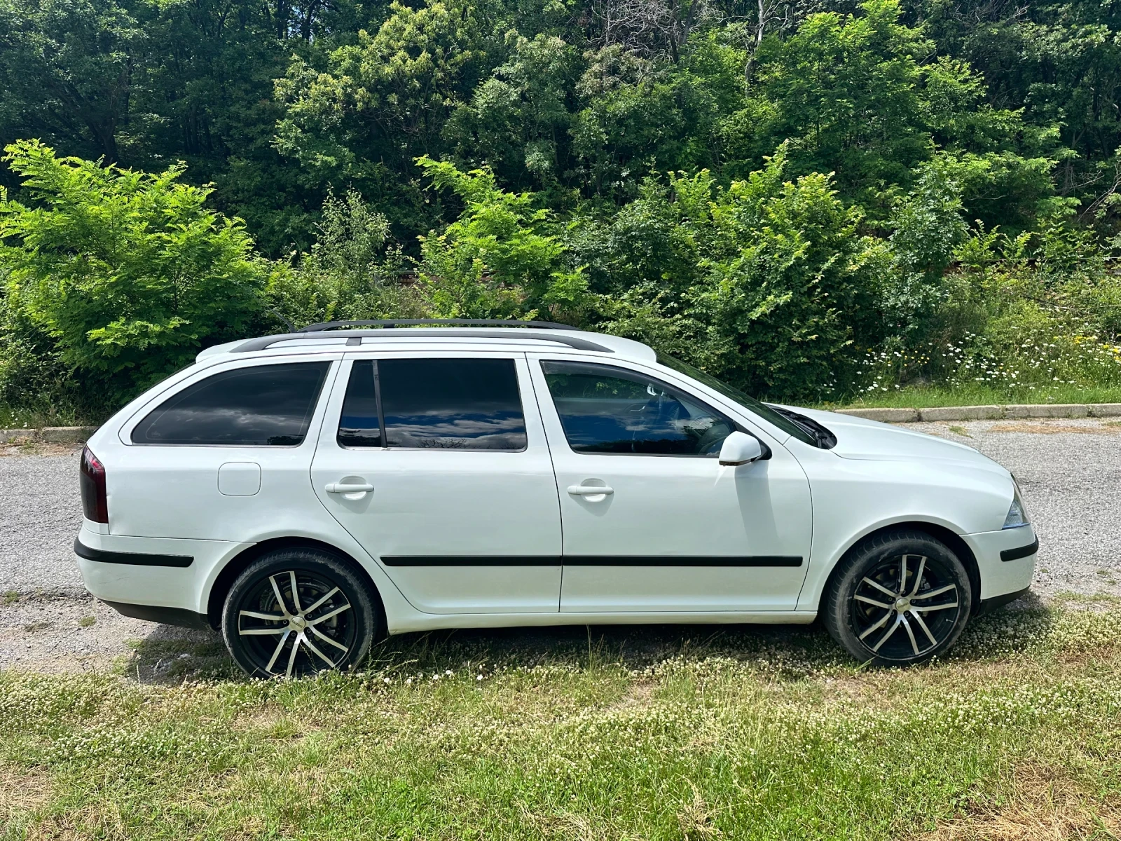 Skoda Octavia 2.0TDI DSG, снимка 3 - Автомобили и джипове - 56602692