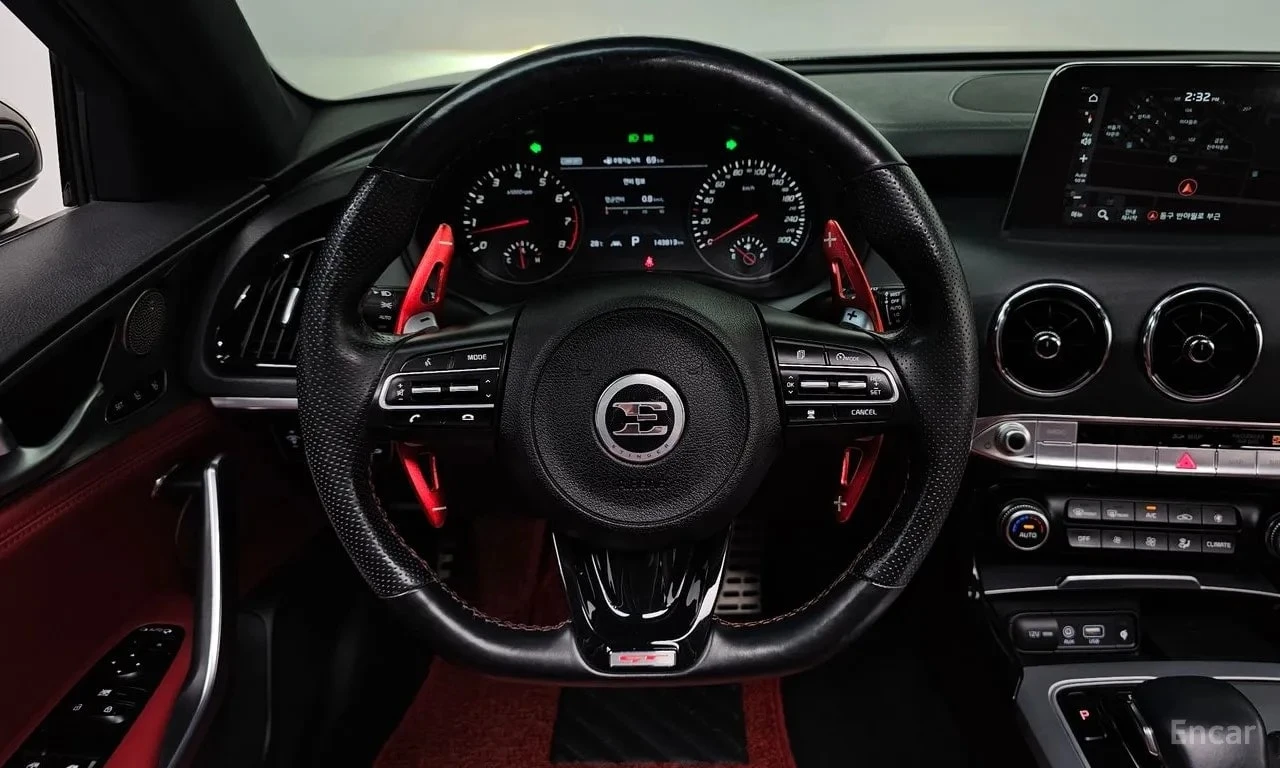 Kia Stinger * 3.3 Turbo AWD * , снимка 12 - Автомобили и джипове - 56614843