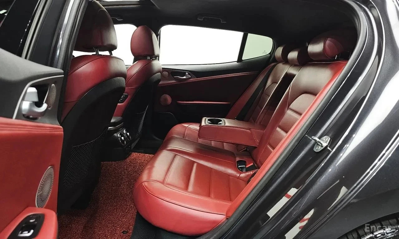 Kia Stinger * 3.3 Turbo AWD * , снимка 11 - Автомобили и джипове - 56614843