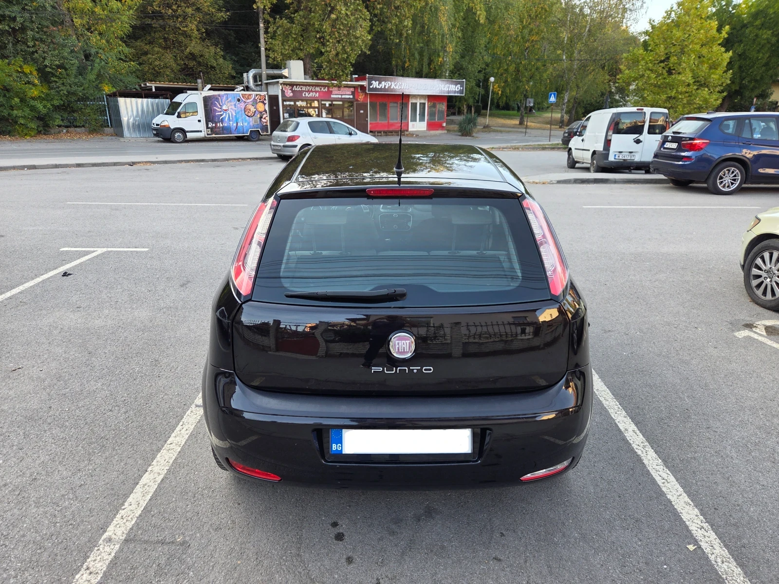 Fiat Punto 1.2i 70Hp Start/Stop Euro5 Comfort line, снимка 3 - Автомобили и джипове - 56677246