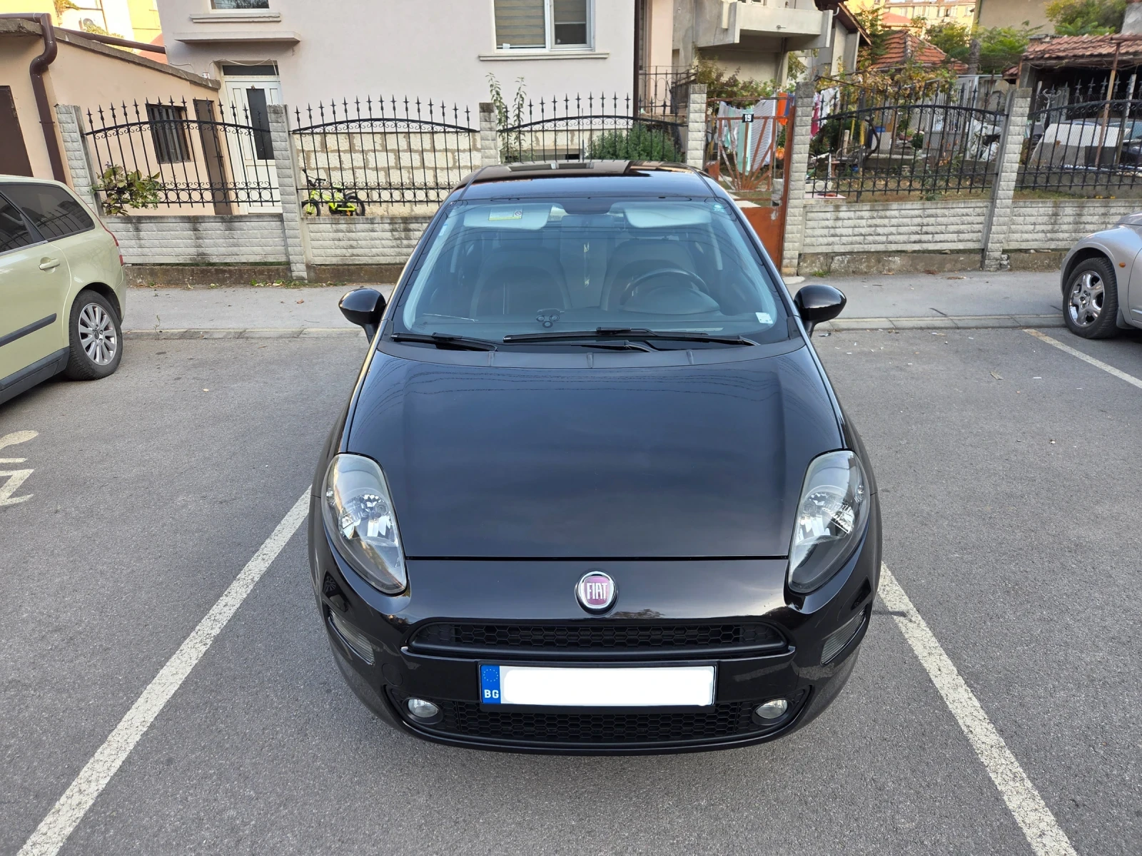 Fiat Punto 1.2i 70Hp Start/Stop Euro5 Comfort line, снимка 6 - Автомобили и джипове - 56677246