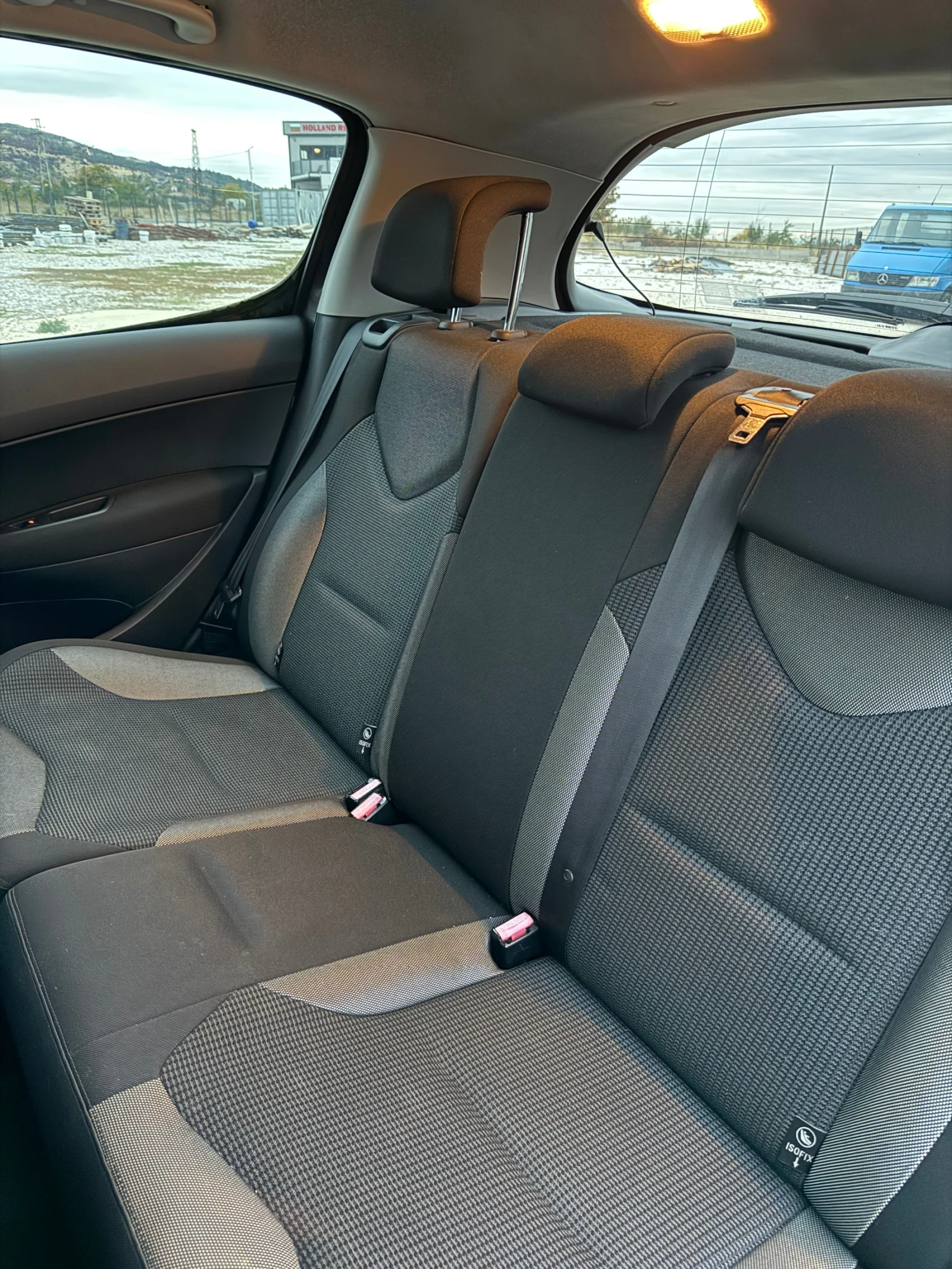 Peugeot 308, снимка 9 - Автомобили и джипове - 56728558