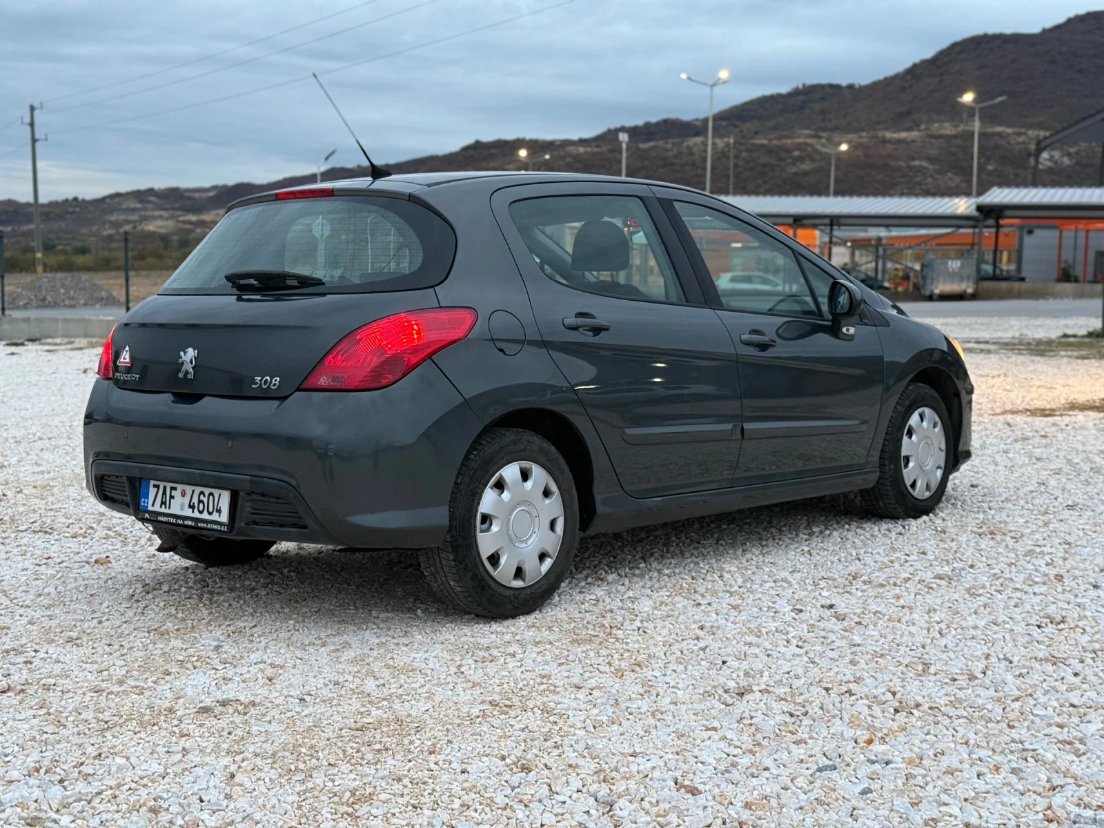 Peugeot 308, снимка 4 - Автомобили и джипове - 56728558