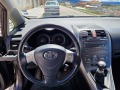 Toyota Auris 2.2 - изображение 10