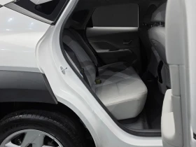 Hyundai Kona Gasoline 1.6 Turbo 2WD| 177к.с.| ВКЛ.ТЕХНОТЕСТ, снимка 11