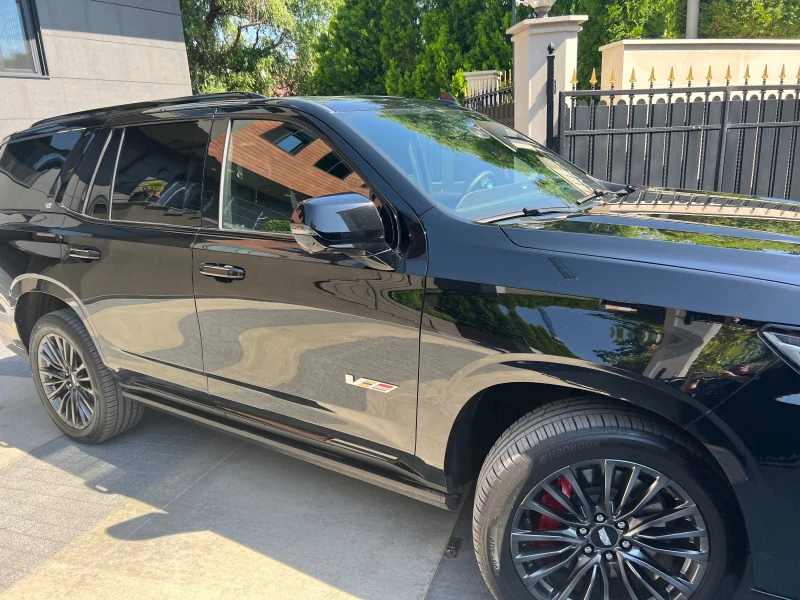 Cadillac Escalade V-series, 6.2 Supercharged, 692 к.с., AWD, AKG , снимка 2 - Автомобили и джипове - 47247939