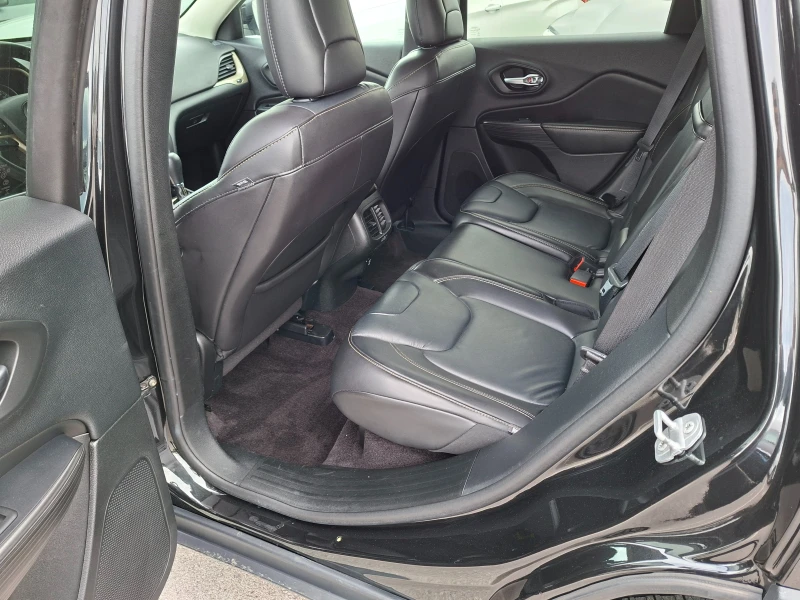 Jeep Cherokee LIMITEDV6 VVT 3.2, снимка 10 - Автомобили и джипове - 50474142