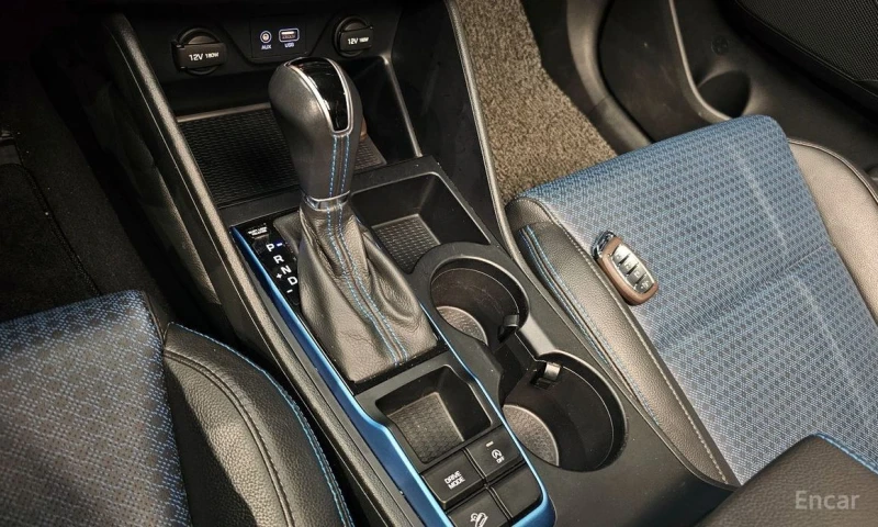 Hyundai Tucson, снимка 9 - Автомобили и джипове - 52908430