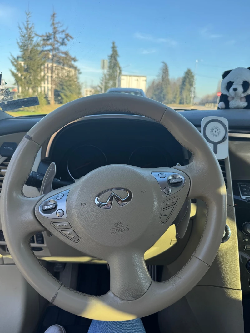 Infiniti Fx 30, снимка 5 - Автомобили и джипове - 52914765