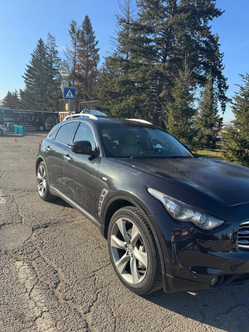 Infiniti Fx 30, снимка 3 - Автомобили и джипове - 52914765