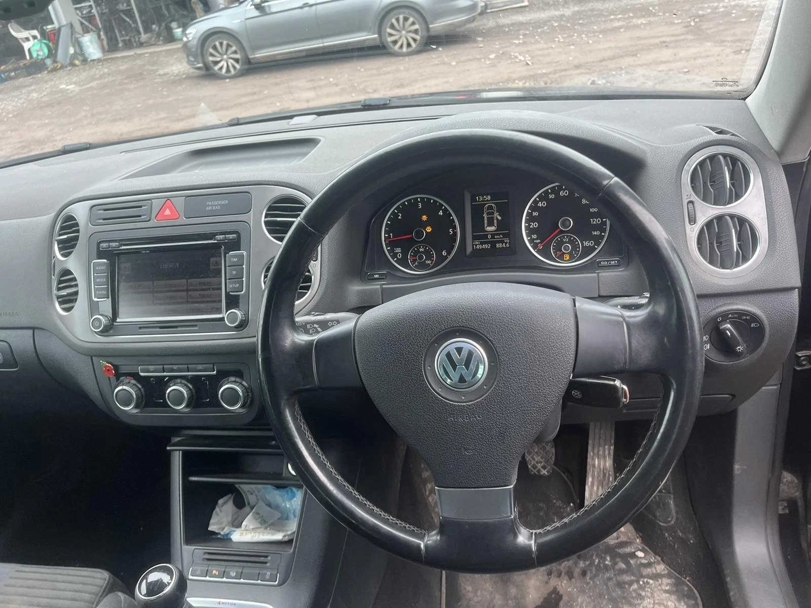 VW Tiguan 2,0 170 коня На Части - изображение 5