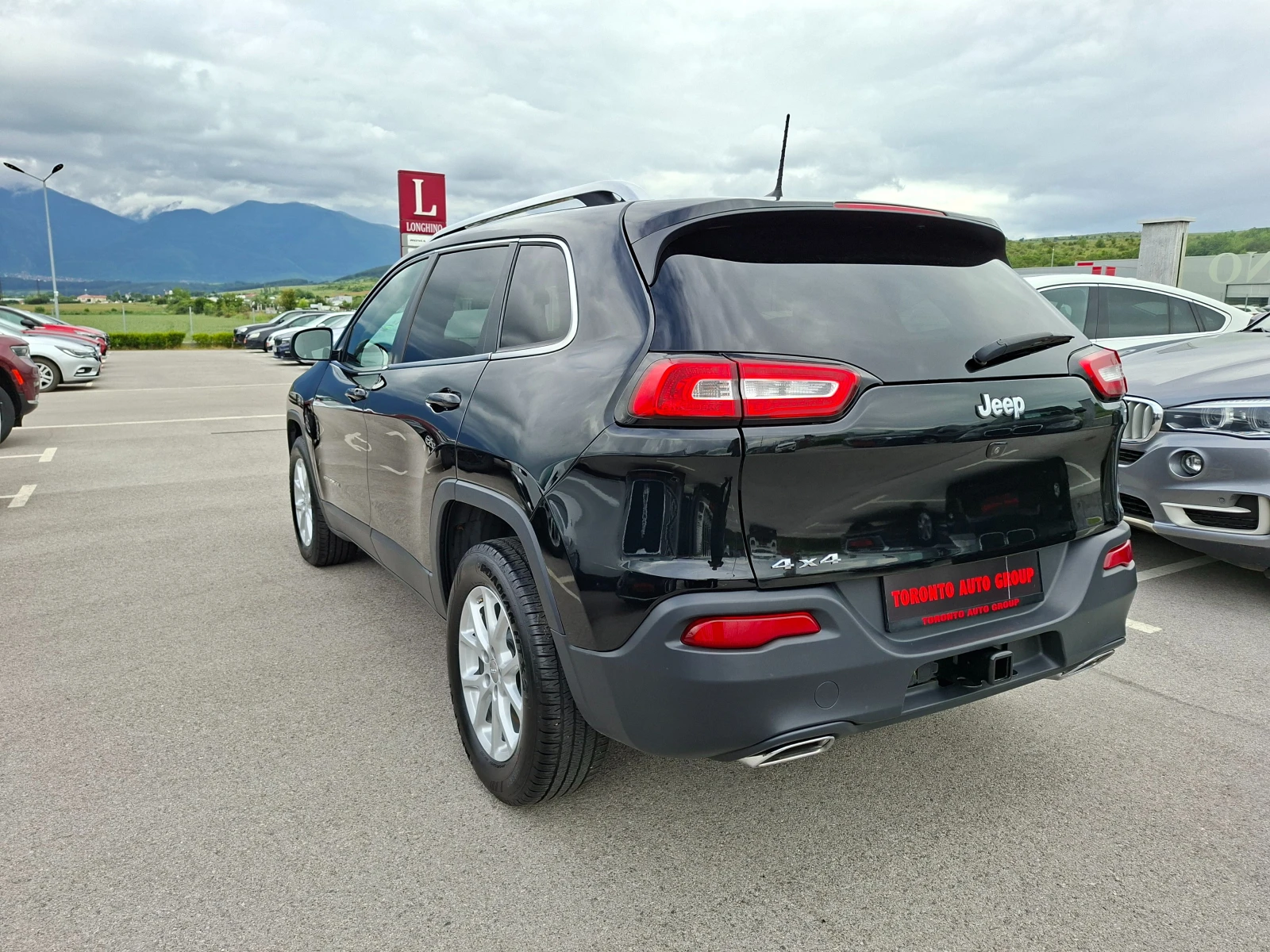 Jeep Cherokee V6 VVT 3.2 - изображение 4