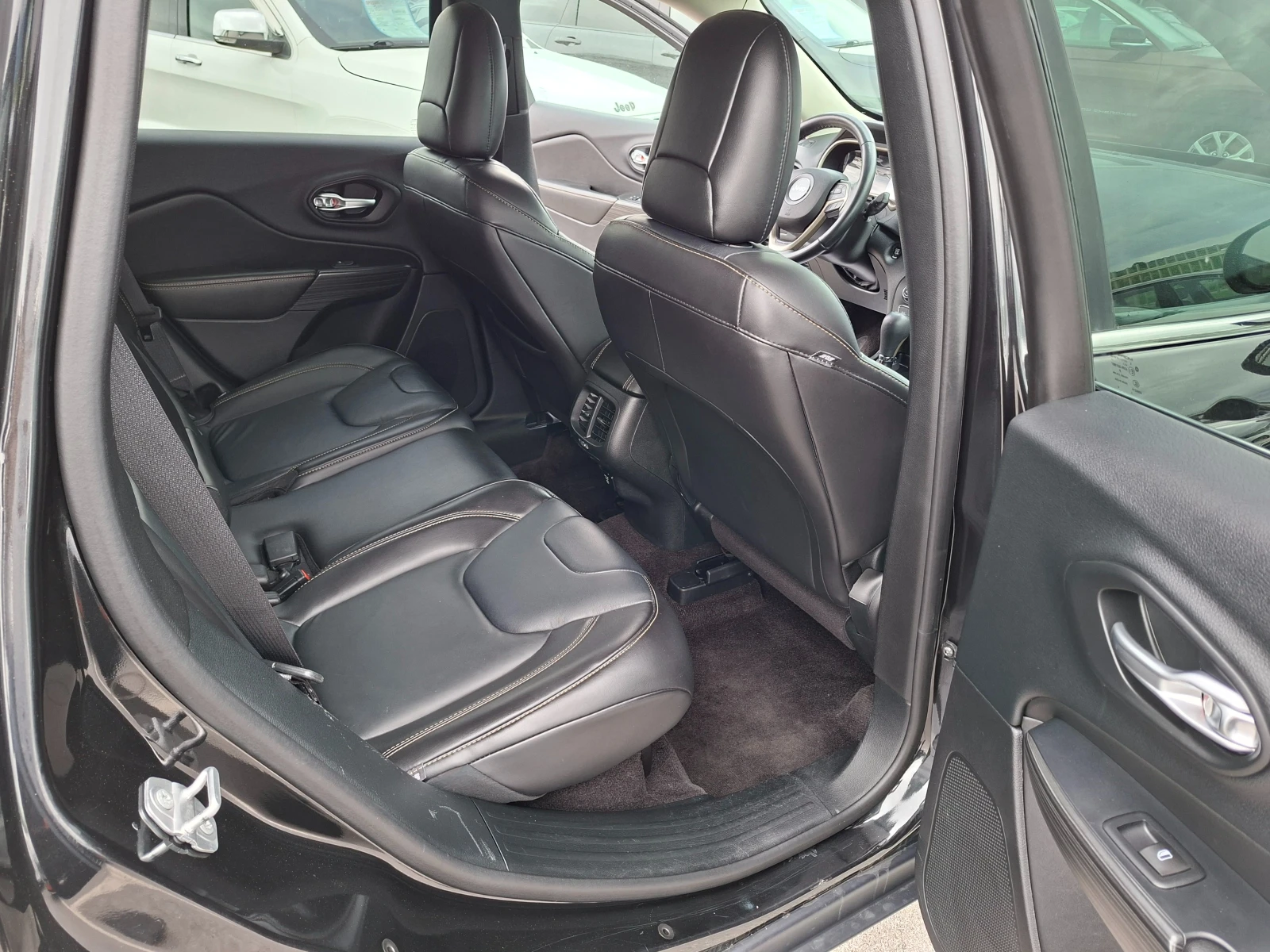 Jeep Cherokee LIMITEDV6 VVT 3.2 | Mobile.bg   11