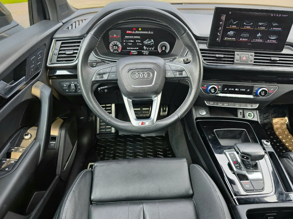 Audi Q5 2021 Audi Q5 Technik S-Line - изображение 8