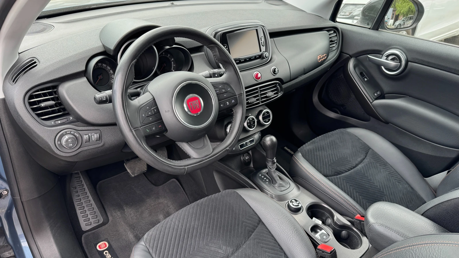 Fiat 500X 1.4TB 4x4 Внос Швейцария!Navi, Камера, PDC, LDA... - изображение 10