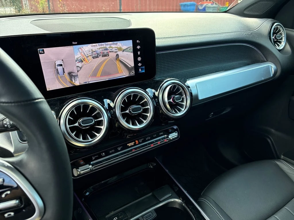 Mercedes-Benz GLB * 250 * CARFAX * БЕЗ ПЪРВОНАЧАЛНА ВНОСКА - изображение 9