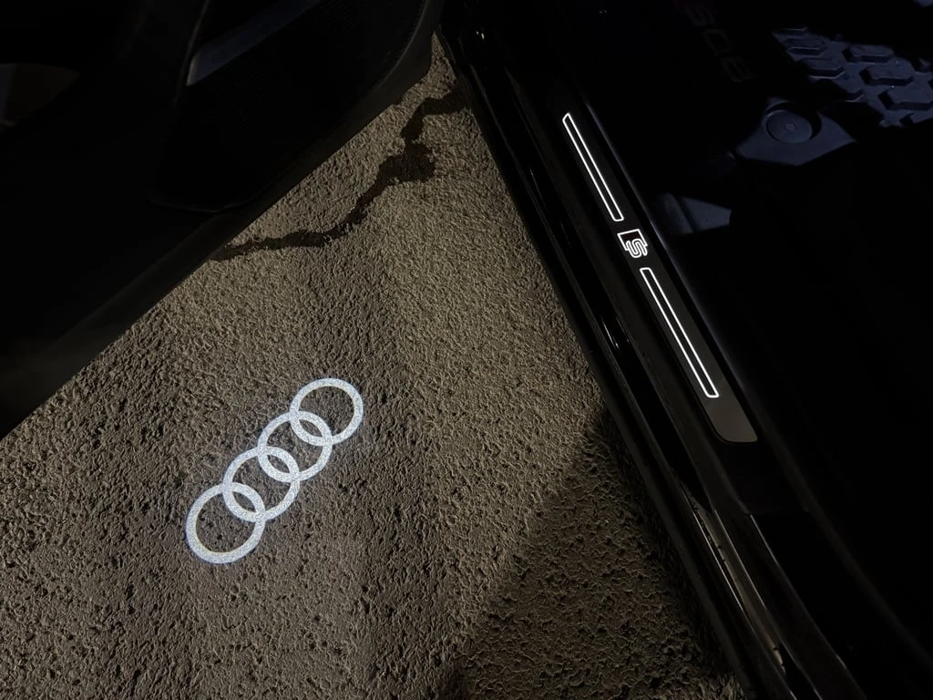 Audi SQ8 * 4.0 TFSI quattro * CARFAX *    | Mobile.bg   11