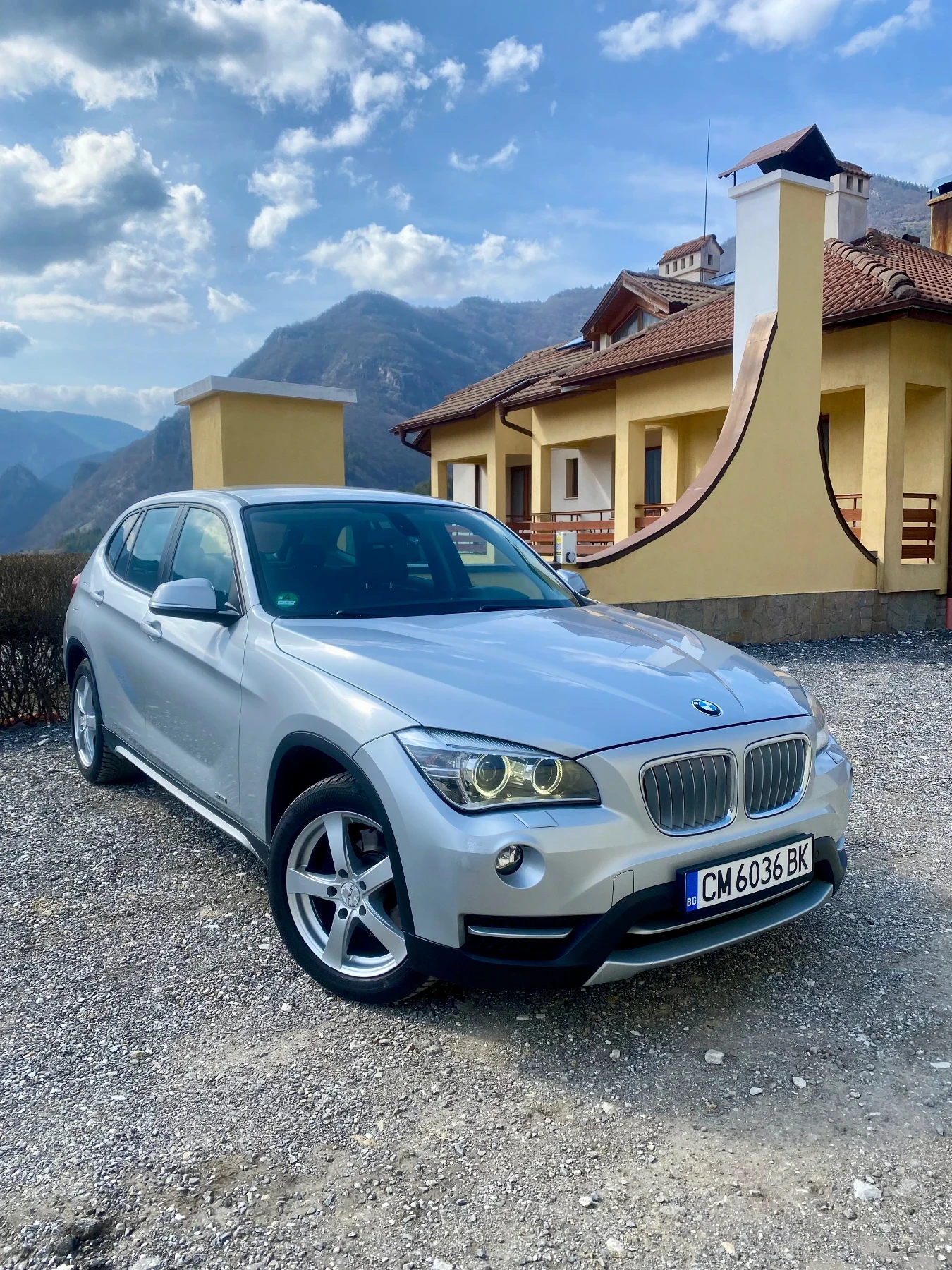 BMW X1 xDrive 25D | Auto.bg — изображение 1