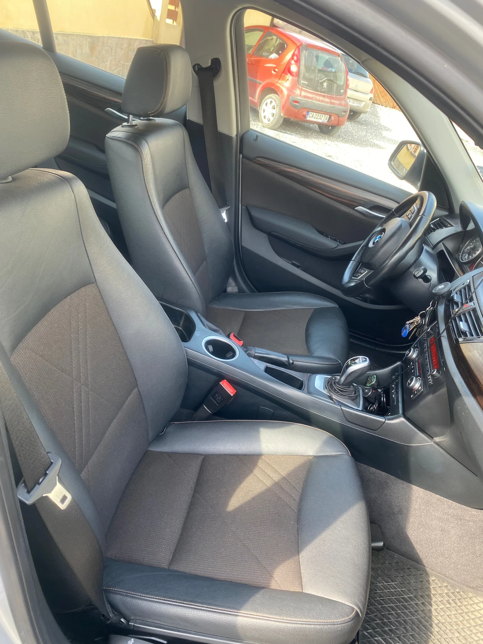 BMW X1 xDrive 25D, снимка 11 - Автомобили и джипове - 53891342