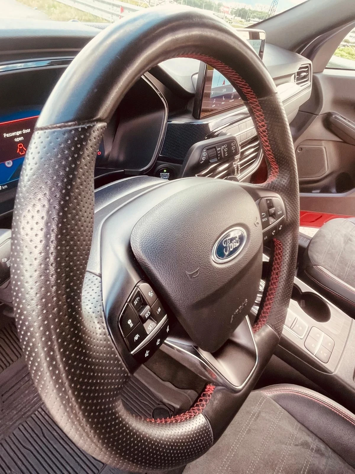 Ford Kuga ST-LINE X 190PS AWD, снимка 4 - Автомобили и джипове - 54919382