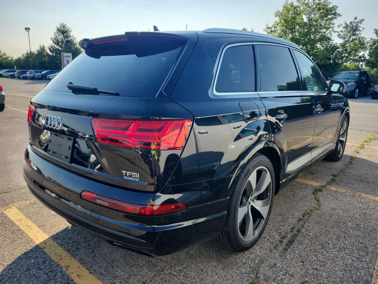 Audi Q7 * 3.0 Tfsi Quattro Tiptronic Technik * CARFAX * ЦЕ, снимка 2 - Автомобили и джипове - 55615995